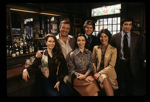 JhillyB's tweet photo. Nice touch #GHβmaking reference 2 #RyansBar in NY. It would have been even better if Ilene Kristen had been available 2 make a 1-day guest appearance, but that would require the writer's 2 know the history. Anyway, kudos 4 that tidbit. #RyansHope #GeneralHospital @valentinifrank https://t.co/aRcPuLpwpu