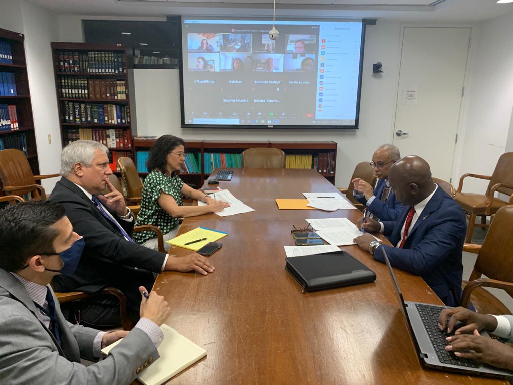 CIDH's tweet photo. La Presidenta @totonia68 y Secretaria Ejecutiva @TaniaReneaum de #CIDH mantuvieron una reunión con los ministros de Relaciones Exteriores, Albert Ramdin @MOFASur y de Justicia, Kenneth Amoksi de Surinam. En la ocasión dialogaron sobre cooperación en materia de derechos humanos. https://t.co/Bhup7XCjbb