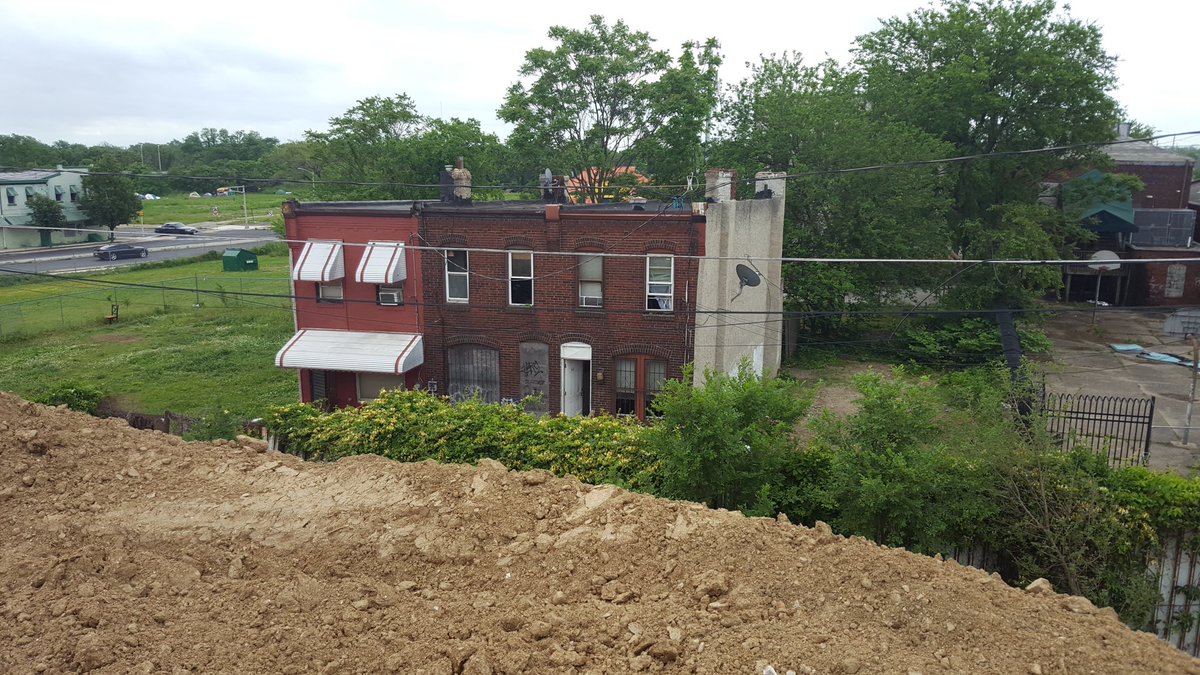 NewJerseyOAG's tweet image. No community in New Jersey should be used as an illegal dumping ground.
I'm proud that, in one of my first acts as Acting AG, we're joining with @NewJerseyDEP Commissioner @shawnlatur to fight for environmental justice in Camden. bit.ly/3zbo73K
