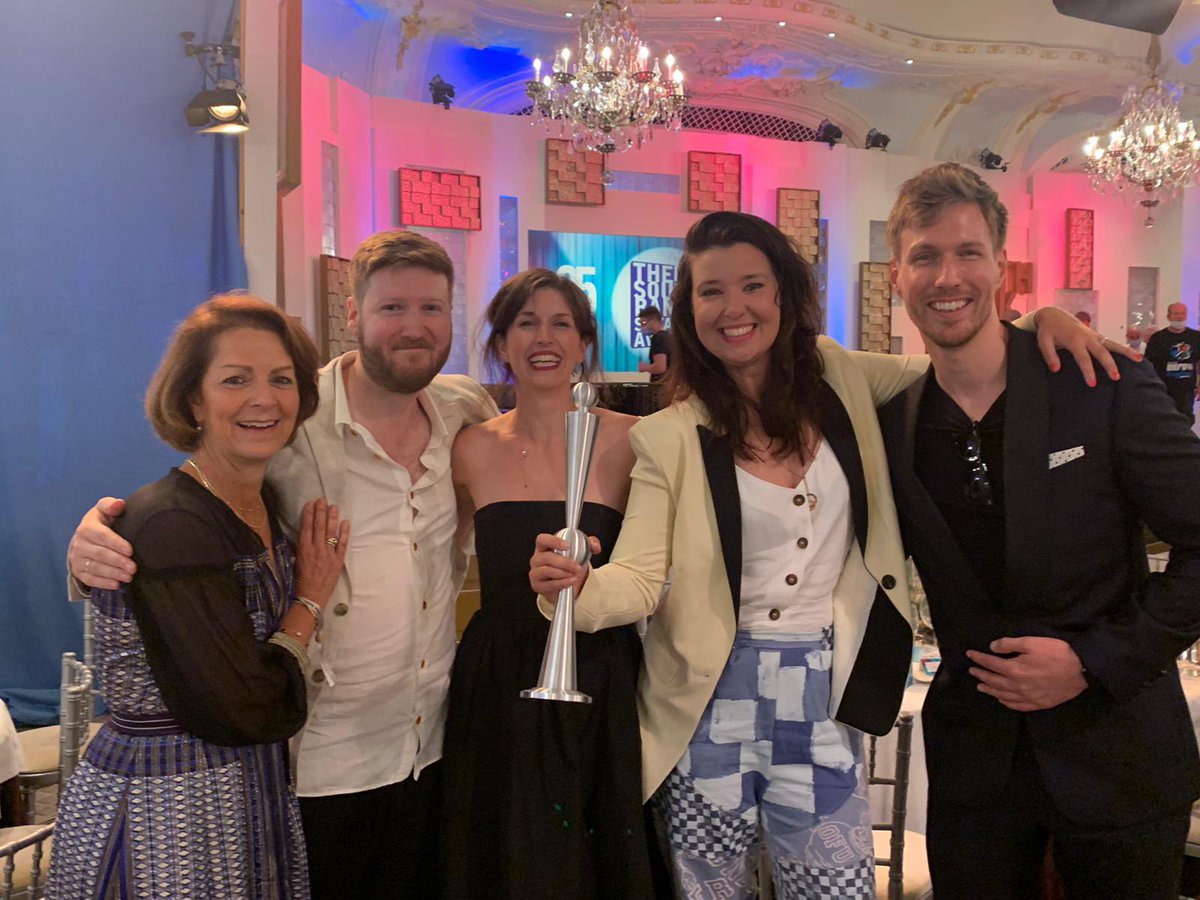 Today we won the Southbank Sky Arts Award for Opera. What an absolutely unbelievable day - what an amazing honour. Haven’t quite processed yet that our little L’Enfant won a massive prize. 🤯 <a href="/Vopera20/">VOPERA</a> <a href="/LPOrchestra/">London Philharmonic Orchestra</a>