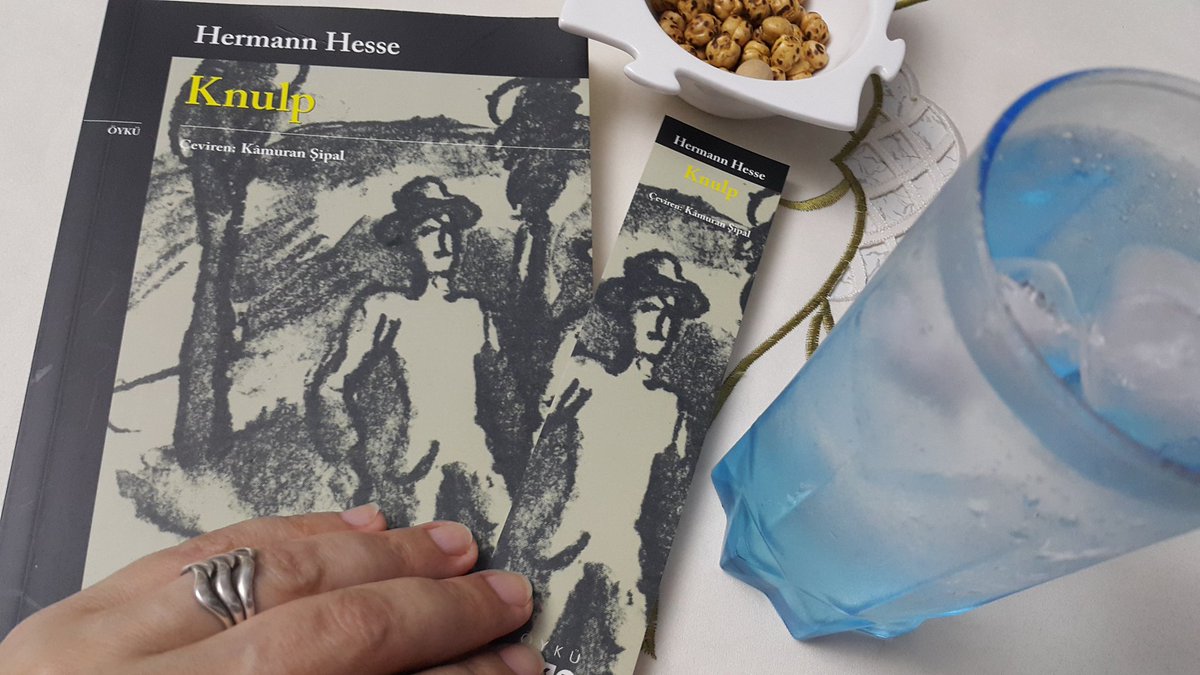 GorNevin's tweet photo. "Benim düşünceme göre,en güzel şey öyledir ki, bizde hazdan ayrı hüzün de, hatta korku da uyandırır." #hermannhesse #knulp #kitap #okudumbitti #istanbul #gece #temmuz #yaz https://t.co/sBynFY7UFH