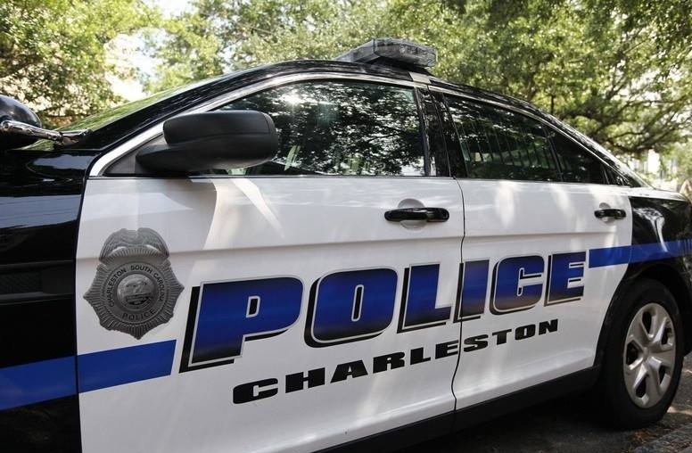 CharlestonPress's tweet photo. Multiple people injured, two arrested in Saturday's #Police chase in #Charleston 

Read more here: https://t.co/zoO3pNEo0H https://t.co/CNVnGgQSyn
