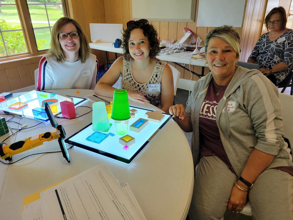 Light and Shadow learning.  #iowastem.org