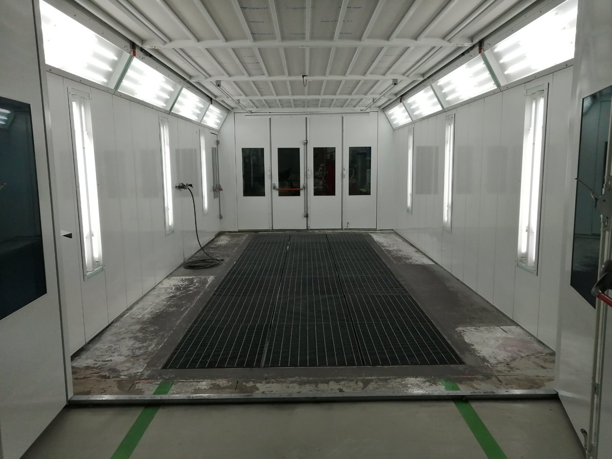 flatlinespray's tweet image. Is your equipment ready for the next wave of customers?
Contact Flat Line SSI for all your booth, prep station or paint mixing room cleanings and filter changes.
Call now for a service quote or to book your next cleaning.  905-475-5600.  
Be ready for when your customers arrive!!