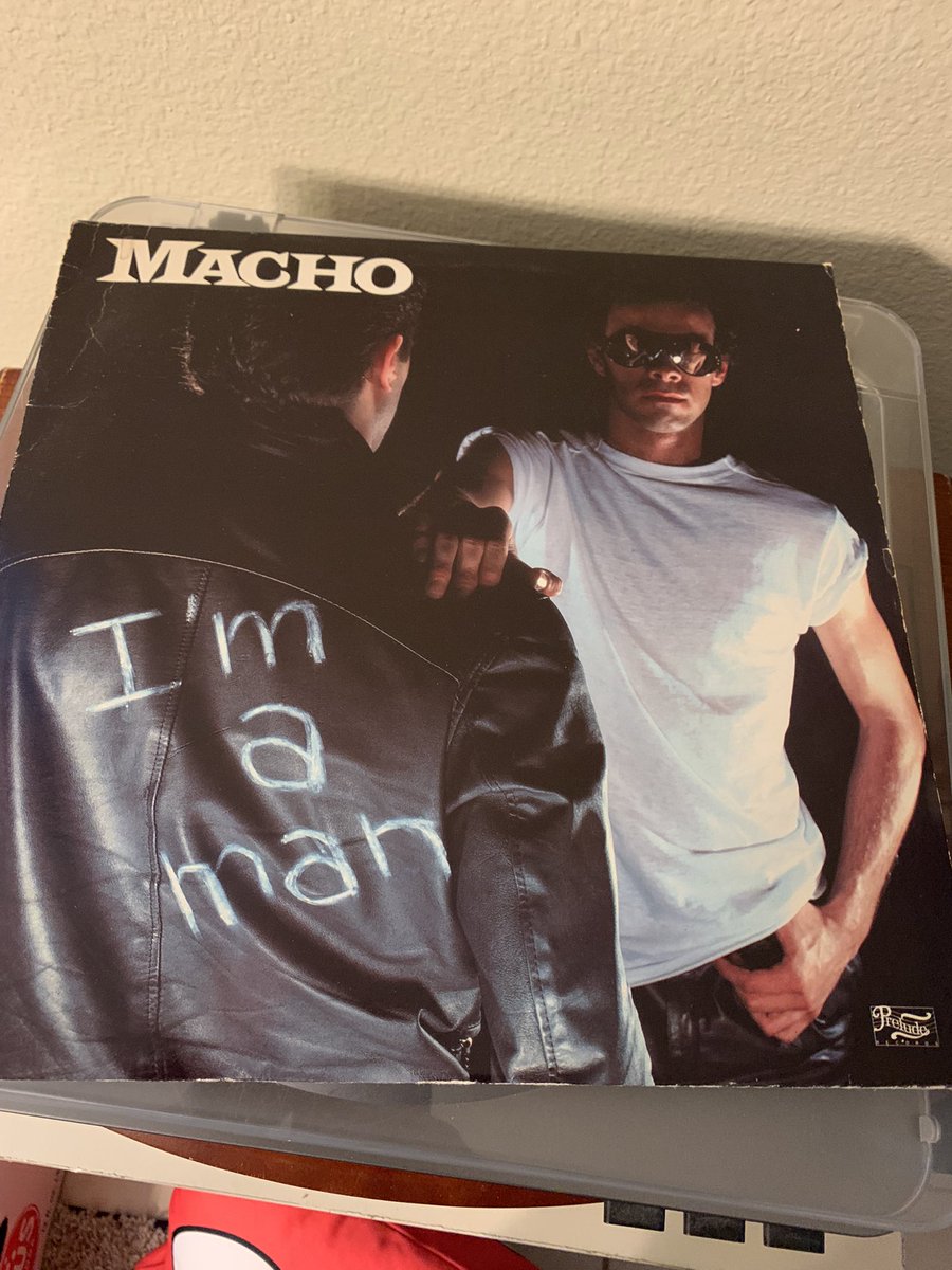 DadsAlbums's tweet image. I mean… does it really need to be 17 minutes? Also, was it written by THAT @SteveWinwood? #Macho #YMCA #records