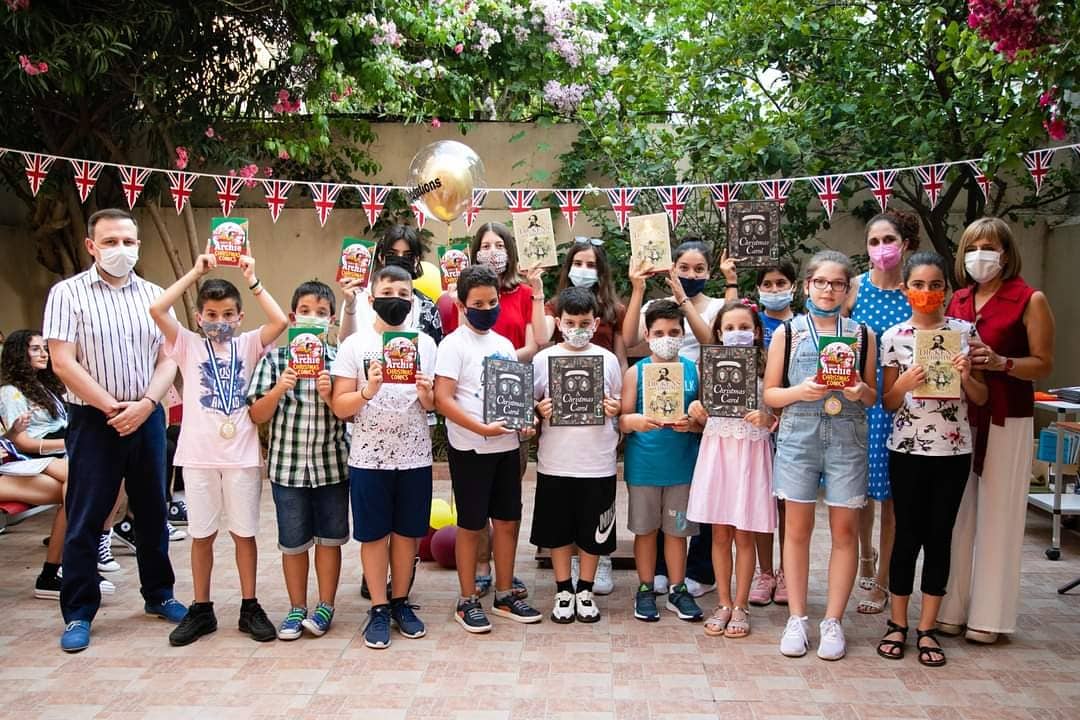 FeathamSchools's tweet photo. ⏳Good things come to those who wait!🍀Lucky winners of our annual Christmas raffle &amp; New Year's Cake cutting received their gifts once it was deemed safe to get together again!#Featham #Featham45 #MakingHistoryInELT #EnglishOurWay #MakeADifference #TEFL #esl #education #efl #esl https://t.co/7Nj57Ny5mZ