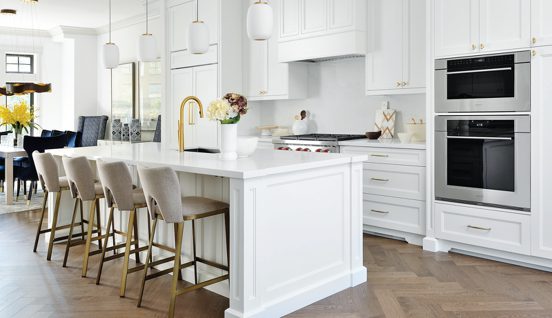 Kitchen Trend Report: As seen in our Kitchens 2021 issue, Designer Glen Peloso shares the newest trends in kitchen design and innovation!

Warm Color While white and off white cabinetry remain the predominant choice, warm white and soft grays are

canadianhometrends.com/glens-kitchen-…