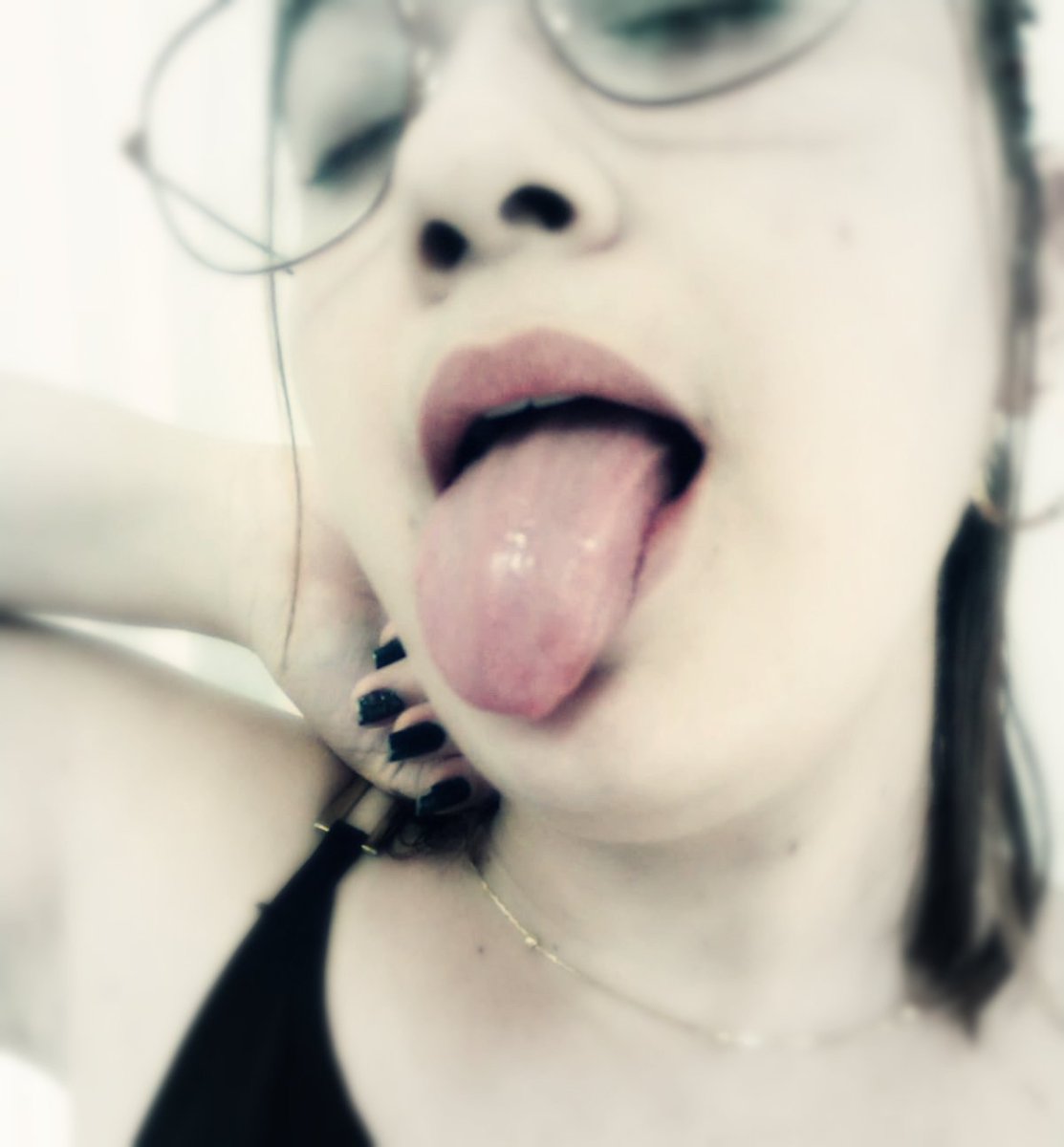 Belle Branquinha’s pics and videos