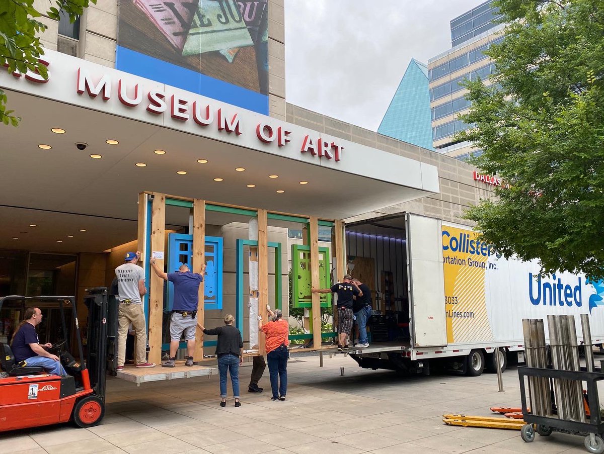 mccollisters's tweet photo. #SpecialDelivery “For A Dreamer of Houses” @DallasMuseumArt! 
#McCollisters can store and transport your Fine Arts and Museum Exhibits! #contemporaryart #exhibits #finalmiledelivery #logistics #transportation #dallasmuseumofart #dallas  #dreamerofhouses #foradreamerofhouses https://t.co/QHQheh6EvQ