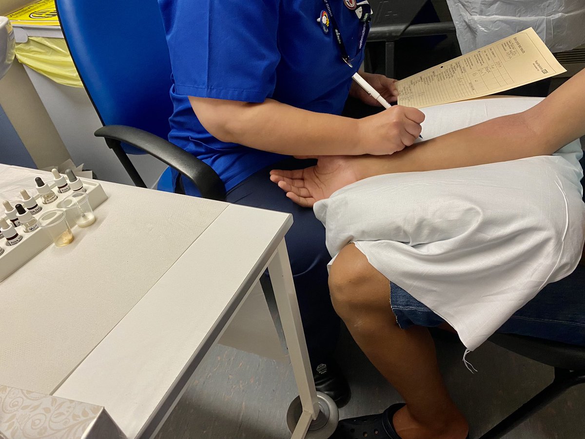 gill_rati's tweet photo. At the #allergyclinic @RBNHSFT as a mum today! Everyone is always so committed to providing the best patient care. @NicoleMatson83 @daniB899 @solenneguest #foodallergy #SPT https://t.co/k2Gxm1keYJ