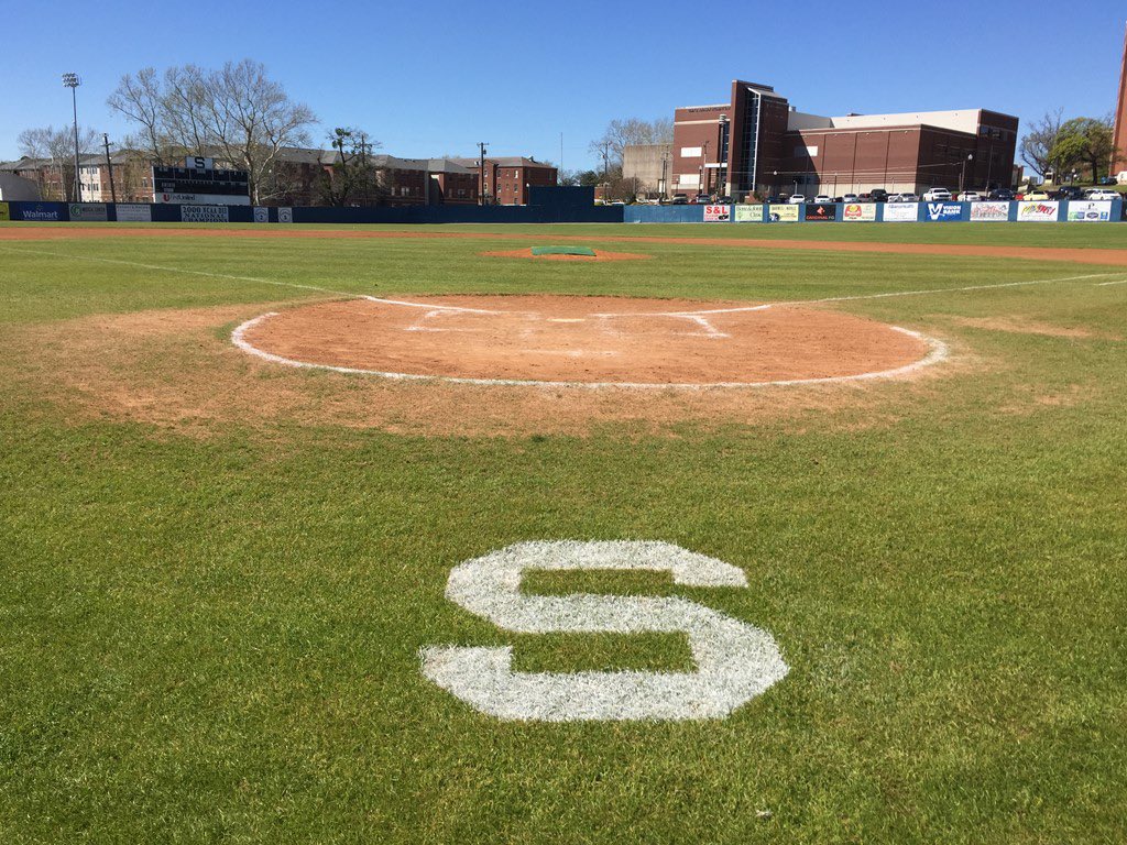 Landon_Seutter's tweet photo. Super excited to announce I will be continuing my academic and athletic career at Southeastern Oklahoma State University! Thank you to everyone who has helped me along the process. @AlanTrayler2 @LoganStout @BRose2344 https://t.co/BOnmhz5ZLg