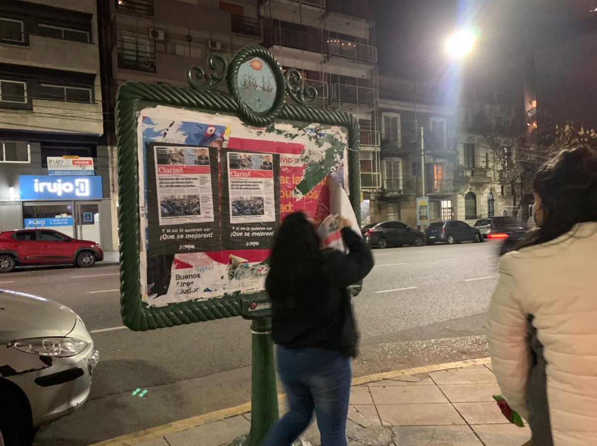 CamporaComuna7's tweet photo. 👉🏾 Frente al odio y la mentira que quieren instalar respondemos con organización y militancia

Tenemos vacunas y un Estado Presente ✌🏽

Y si no la quieren ver…¡Que se mejoren! https://t.co/gGmIl8UeKZ