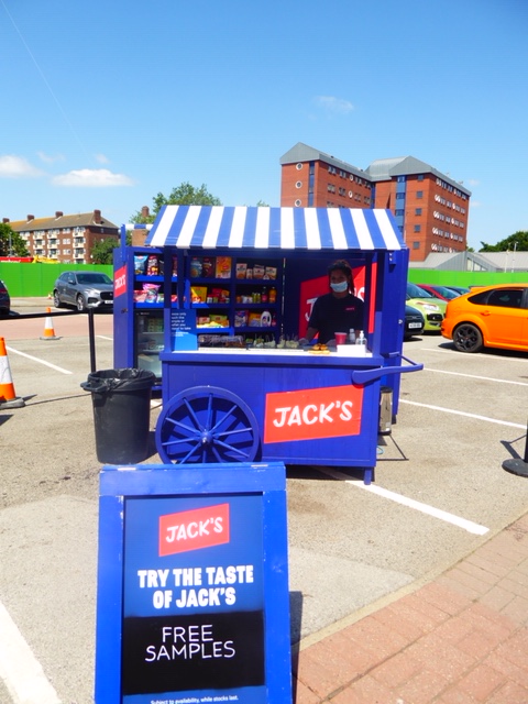 InspireHighway's tweet photo. MY HOME HAUL FROM THE NEW JACK'S SUPERMARKET 

https://t.co/dQ4dFaSZhT

#mumsofhull
#hullbloggers
#mummybloggeruk
#homeblogger
#mbloggersuk
#hullmums
#thriftymums https://t.co/EwAL2n4bhN