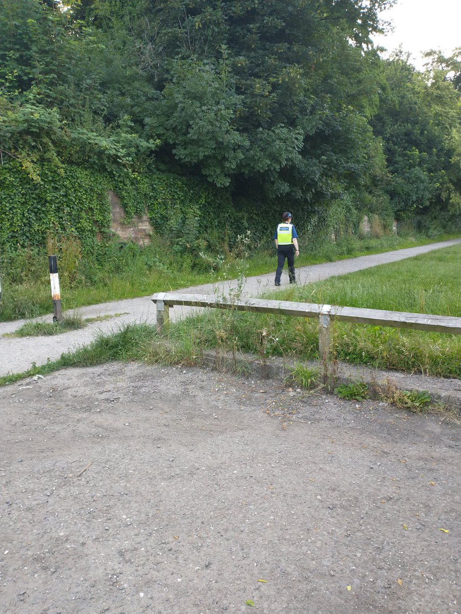 DarleySNT's tweet image. Evening patrols around @Darley Park and checking all is well. It is also National ASB Awareness Week, look out for your local @SNT officers out on patrol and scheduled events to come and have a chat. #darley #snt #nationalasbawarenessweek #heretohelp