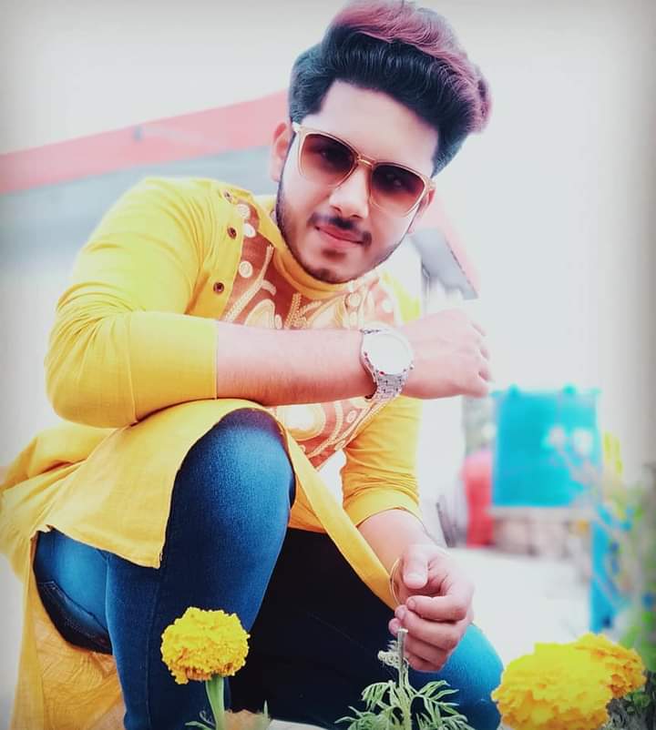 KingKunal05's tweet photo. In the beginning, you’ll judge me, by the end🔚, you’ll love me.♥️😊✨😌 #KunalMukherjee #PleaseDofollowme🙏🏻😀 #Followforfollowback🔚👍🏻 #Likemytweets❤️ #Ineedmorefollowers #keepSupportingme😊✨ #Loveyouallguys❤️😌 #Dofollowmefast #Phonephotography #BengaliDressing #Beardlover🧔🏻 https://t.co/yI7GxqMIRx