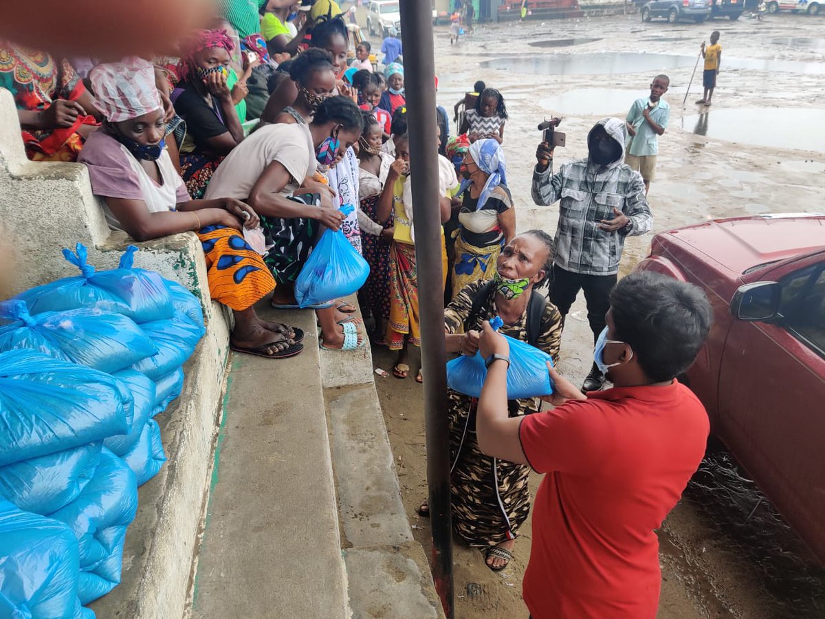 HssLiberia's tweet photo. Distribution of food kit &amp; Masks on 19th July 2021 at West Point Community, Monrovia, Liberia. With our MOTO to Serve humanity &amp;  "VASUDHAIVA KUTUMBAKAM"(The world is one family).
@MEAIndia @MOS_MEA @RamVaidya1 @DrSJaishankar @RohitSuji1 https://t.co/mpJOlri3vc