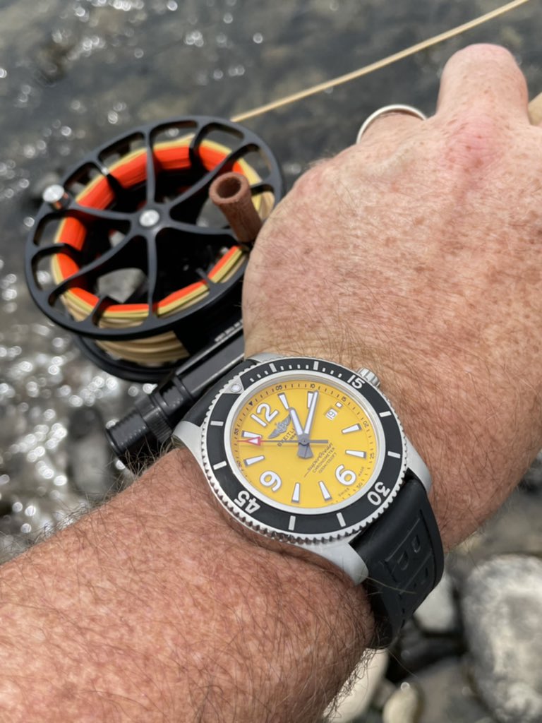 wristwatchforum's tweet photo. No fish landed today but a day on the river is still a good day. #breitling #superocean #rossreals #scottrods #yellowstoneriver #paradisevalley https://t.co/aJKPvomhi3