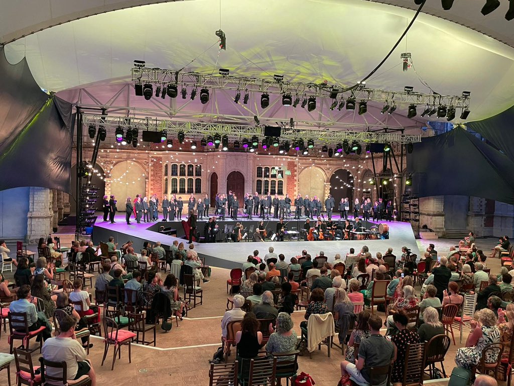 JamesOHP's tweet photo. Very special night @operahollandpk hosting the brilliant  @londonoriana, musical director @DomEllisPeckham, @CityLdnSinfonia &amp; four #OHPYoungArtists @SianDicker @guy_withers, Alex Jones &amp; Hannah Bennett. The programme included two world premieres, by @annadsmusic and @trexmack https://t.co/vPOPkEQWGK