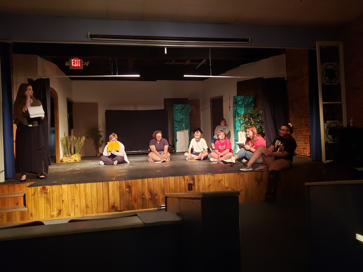 angie_about's tweet image. Come see Old Fort Players summer theatre campers perform in two short plays this weekend.  #fortmadison #oldfortplayers #fmdd