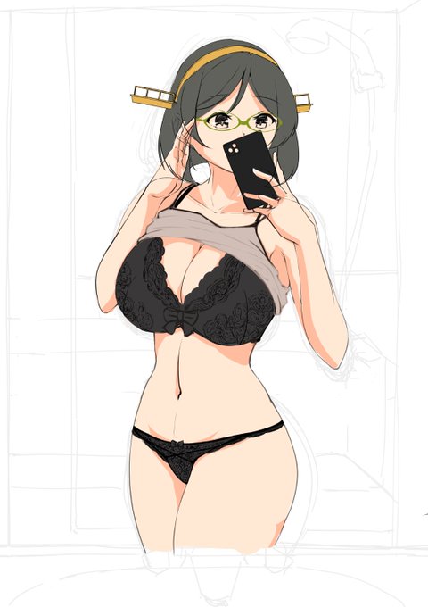 オフのときは黒の下着をよく選ぶらしいゾ 