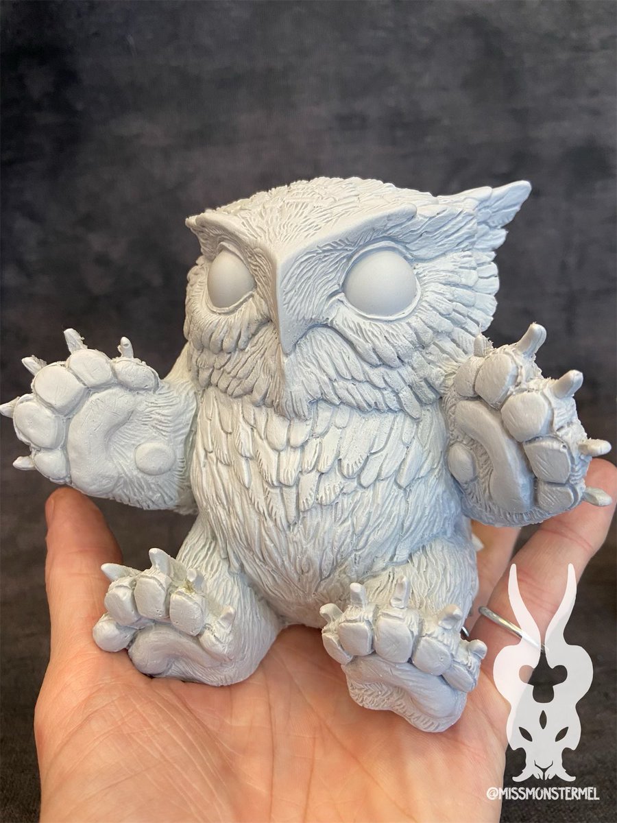 Fat bottomed baby Owlbears have landed! I will have a batch of ready to ship blanks in the shop THIS WEDNESDAY at 2pm PST! These are raw cast kits and will need seam clean up and some patching before painting. #missmonstermel #missmonster #owlbear #dndmonster #owl #bear