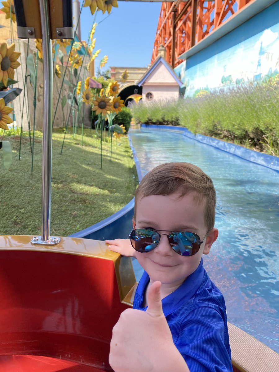 Great day <a href="/Pleasure_Beach/">Pleasure Beach Resort🎢</a> <a href="/MandsThompson/">Amanda Thompson OBE</a> <a href="/dowtkids/">Day Out With The Kids</a>