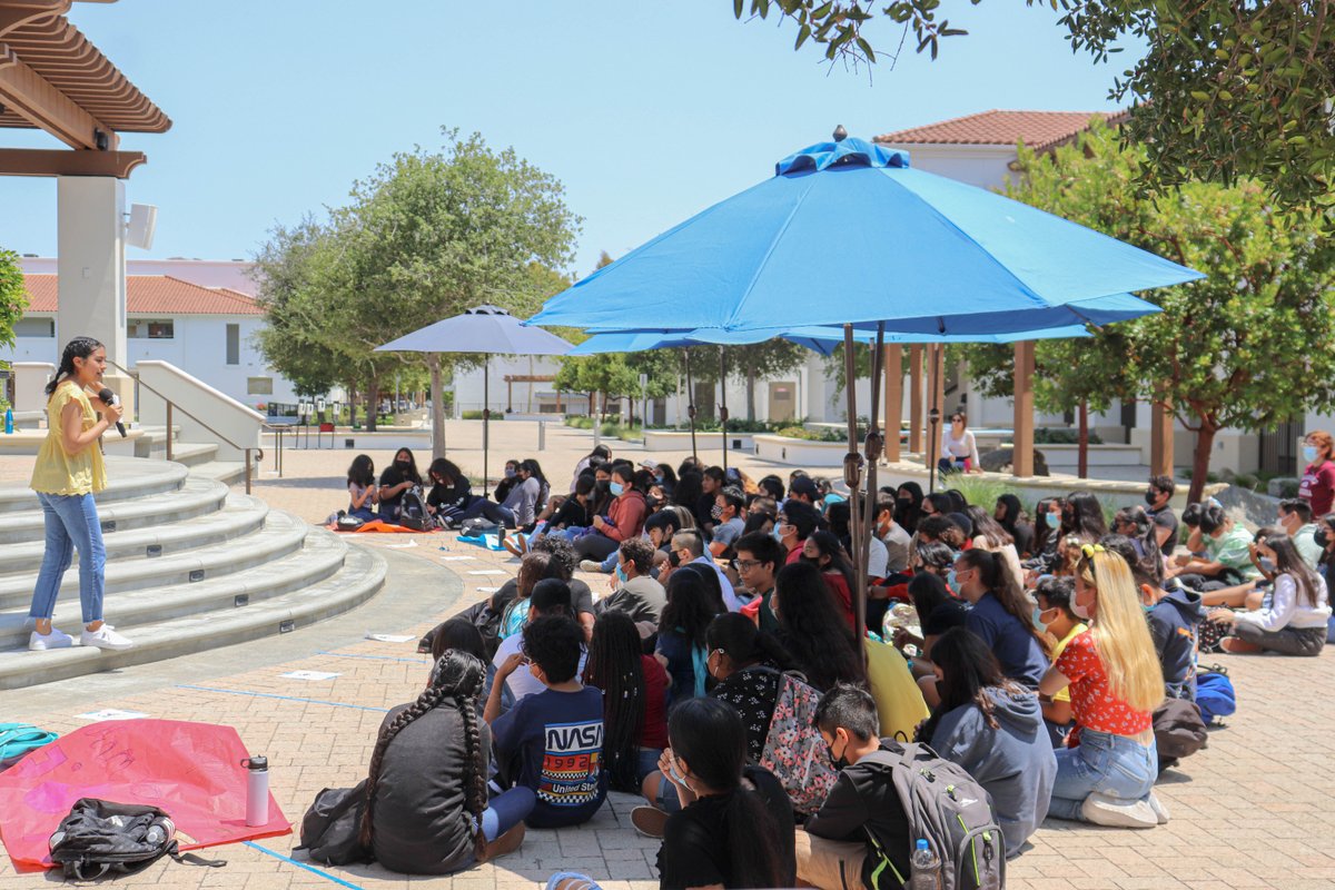 BTSJC's tweet image. Starting this week off with some Monday motivation with the BT spirit during our first outside ASM during our last hybrid day!  #BreakthroughTogether #MondayMotivation