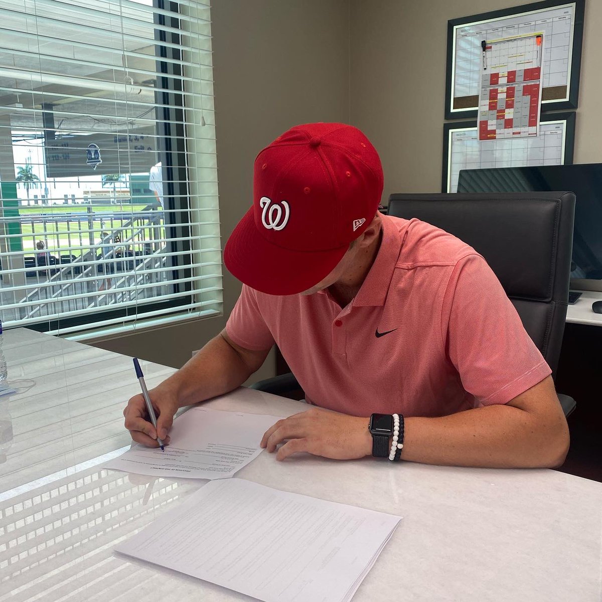 collinsbrendan3's tweet photo. Dreams turning into reality. Extremely grateful for this opportunity and thankful for everyone who’s helped me get to this point. Excited to be a part of the @Nationals https://t.co/5QDXtZkfsl