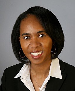 flywithkamala's tweet photo. 🚨 Tiffany P. Cunningham of Illinois was just confirmed as the first Black United States Circuit Judge for the Federal Circuit. #BlackWomenLead ✊🏾✊🏾 https://t.co/6OT6iR2o2R