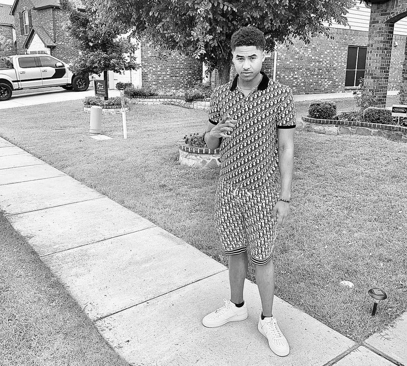 torionsellers's tweet photo. #teamtorion https://t.co/vO5yR9tVBm