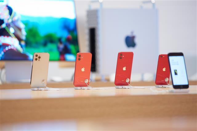 DIGITIMES_EN's tweet photo. Chip probing houses to gain from new iPhone SE series, say sources #12inchwafer #3D #Apple #Bits #chips #HPC #ICmanufacturing #iMac #iPadPro #iPhone #iPhoneSE #MacBook #Mobile #telecom #Mobiledevices #TSMC #XinTec #DIGITIMES https://t.co/a6ZKqPzZTz https://t.co/mkRTMokSs4
