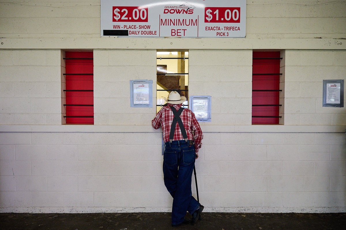 Scenes from the racetrack in Grants Pass. I enjoyed the opportunity to spend a few days immersed in small town horse racing while making photographs for a story on this  community-focused track by <a href="/joedrape/">Joe Drape</a> 
 nytimes.com/2021/07/19/spo…