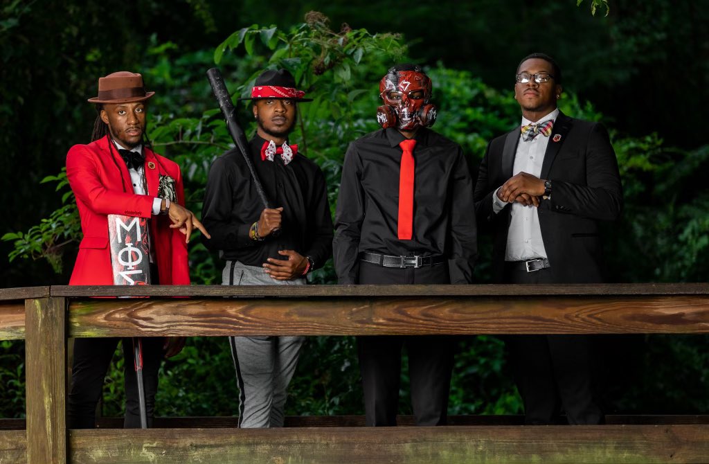 j_dreadz_'s tweet photo. A Legend brought in a new Legend 💪🏾🩸 “Σec1uded blew up on the pressure, he gone hold his one, look me in my face I’m the ChoΣen 1.” The last one standing, proud of you! Congrats and Welcome to the fold. 🐾 #DP #AWNP #TGFR #TT7WOOW 👇🏾🔥 https://t.co/FzuLkX2PKa
