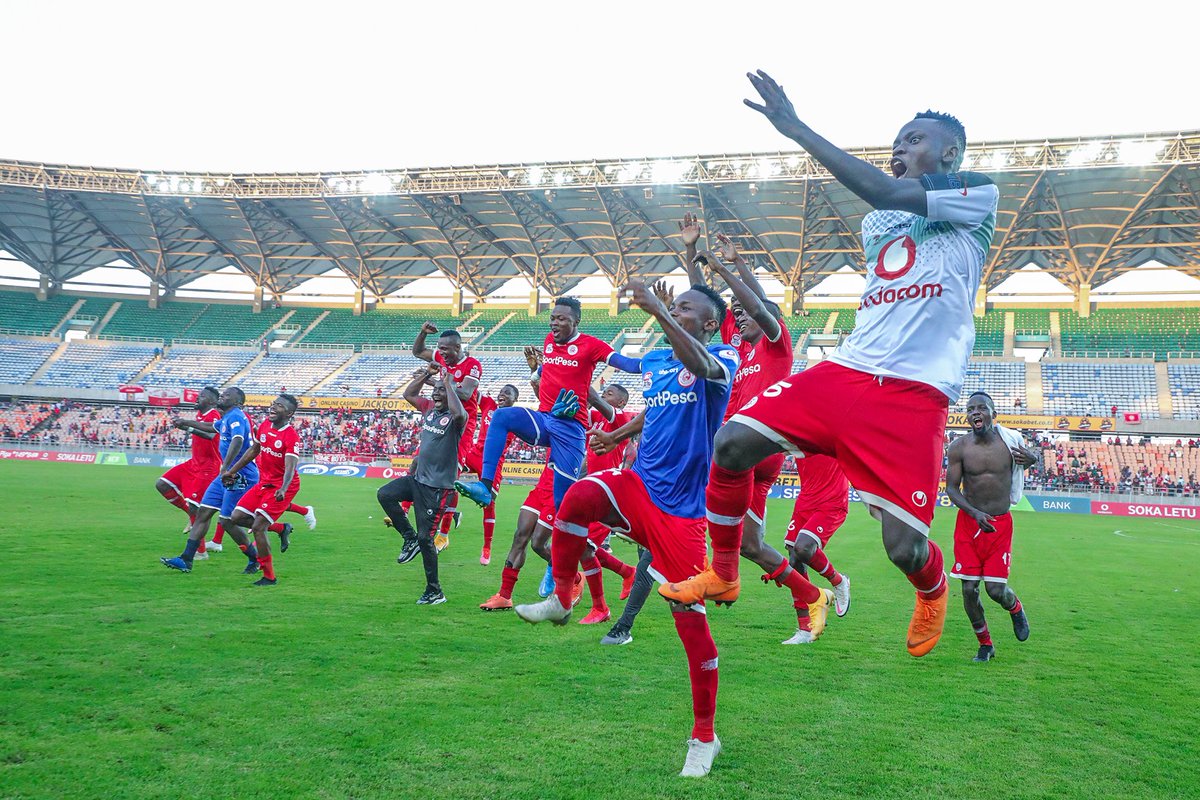 SimbaSCTanzania's tweet photo. Ubingwa raha jamani π #VPL #ChampionsOfTanzania #DoubleBack2Back #NguvuMoja https://t.co/DqDXdmqTN3