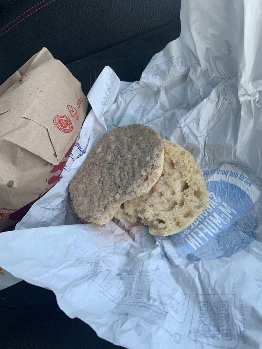 RealToneAston's tweet photo. I love @McDonaldsUK breakfast but not when it’s partly cooked #McDonalds #redditch #FastFood https://t.co/4QjqbPMerW