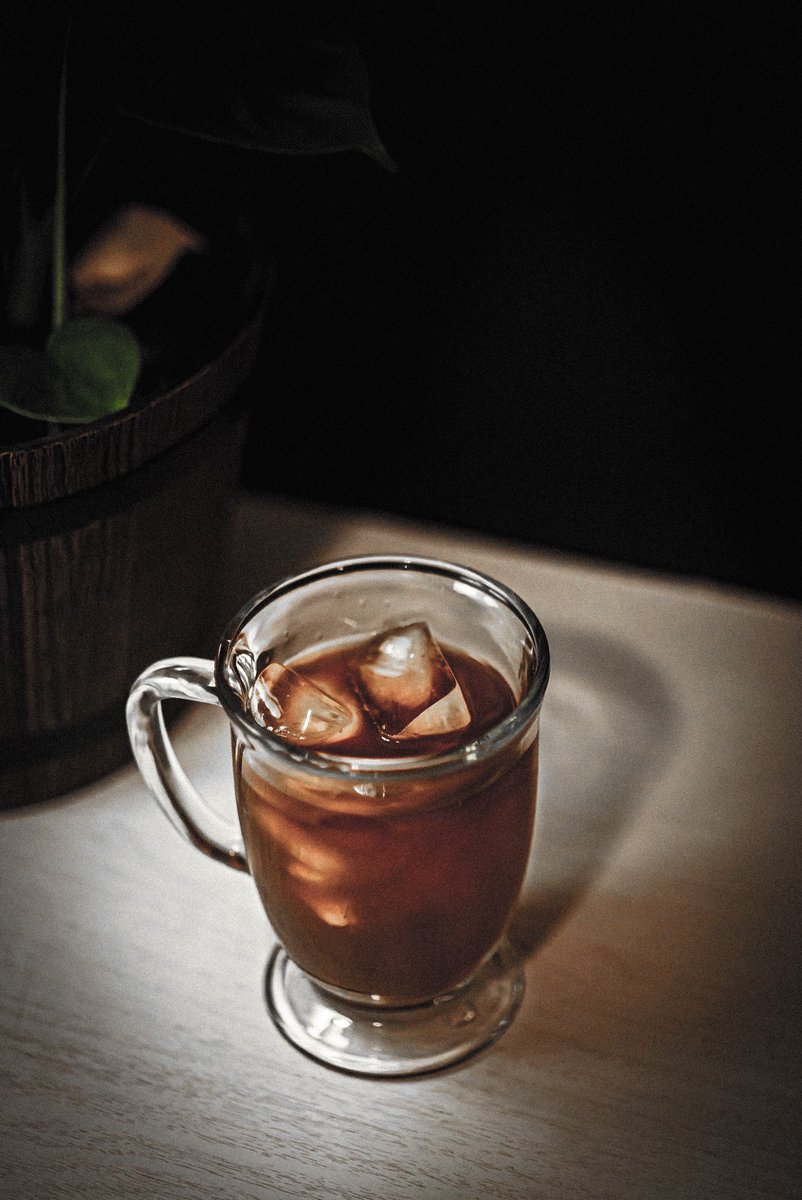 ChasingEddie's tweet photo. Coffee is life.

#Coffee #CoffeeLover #Icedcoffee #Photography https://t.co/l31AIchBSL