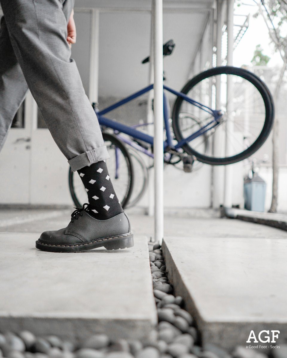 agoodfoot_id's tweet image. Oh yes! Jewel Mono paling favorit di minggu ini!
_____
Penawaran terbaik yang ga bole kamu lewatkan:
Buy 1 29k
Buy 3 79k
Buy 5 99k

Order : agoodfoot.com/BelanjaAgf
Gratis ongkir Shopee &amp;amp; Tokopedia

#AGF #AGoodFoot #EverydayColor