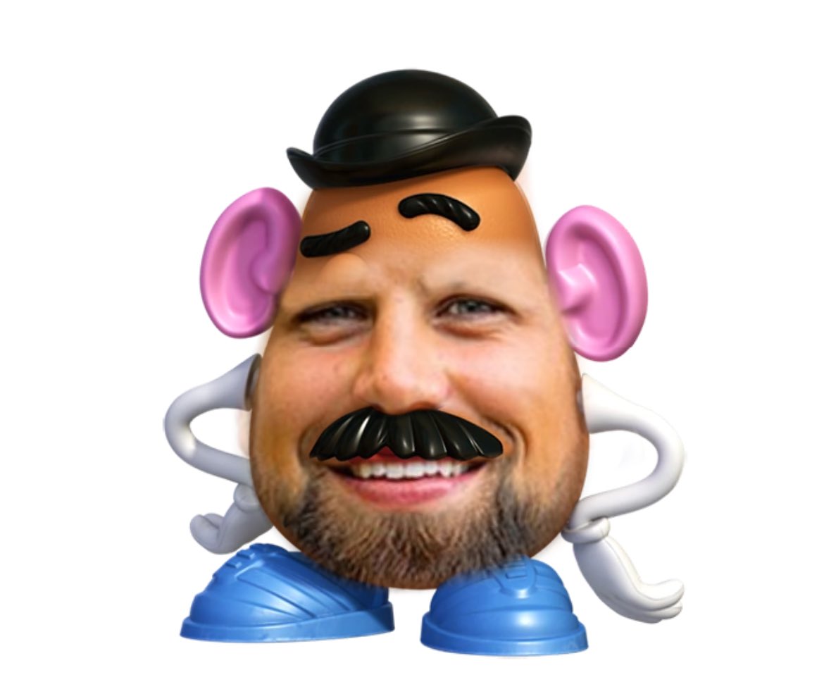 Michæla ✨ tweet media