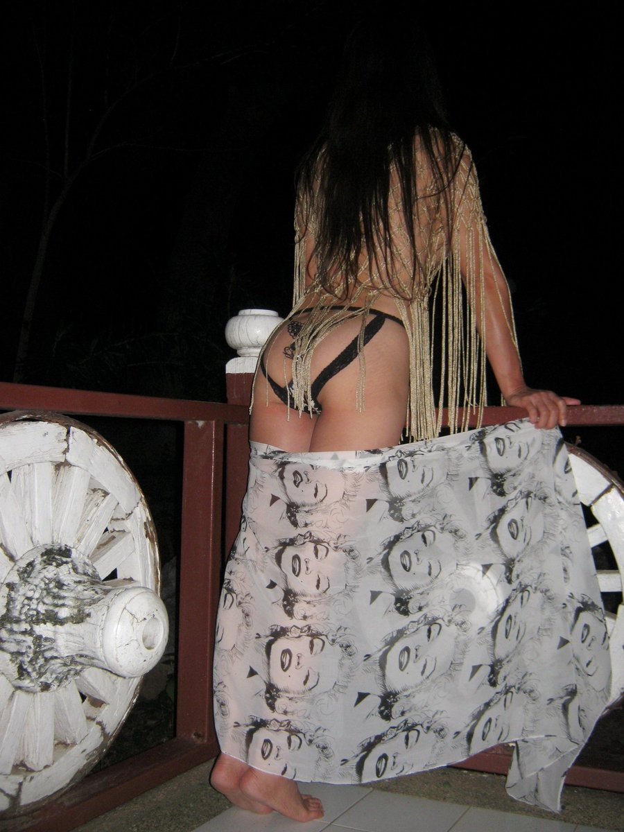 แก้ผ้าหน้ารีสอร์ทครั้งแรกของป้า