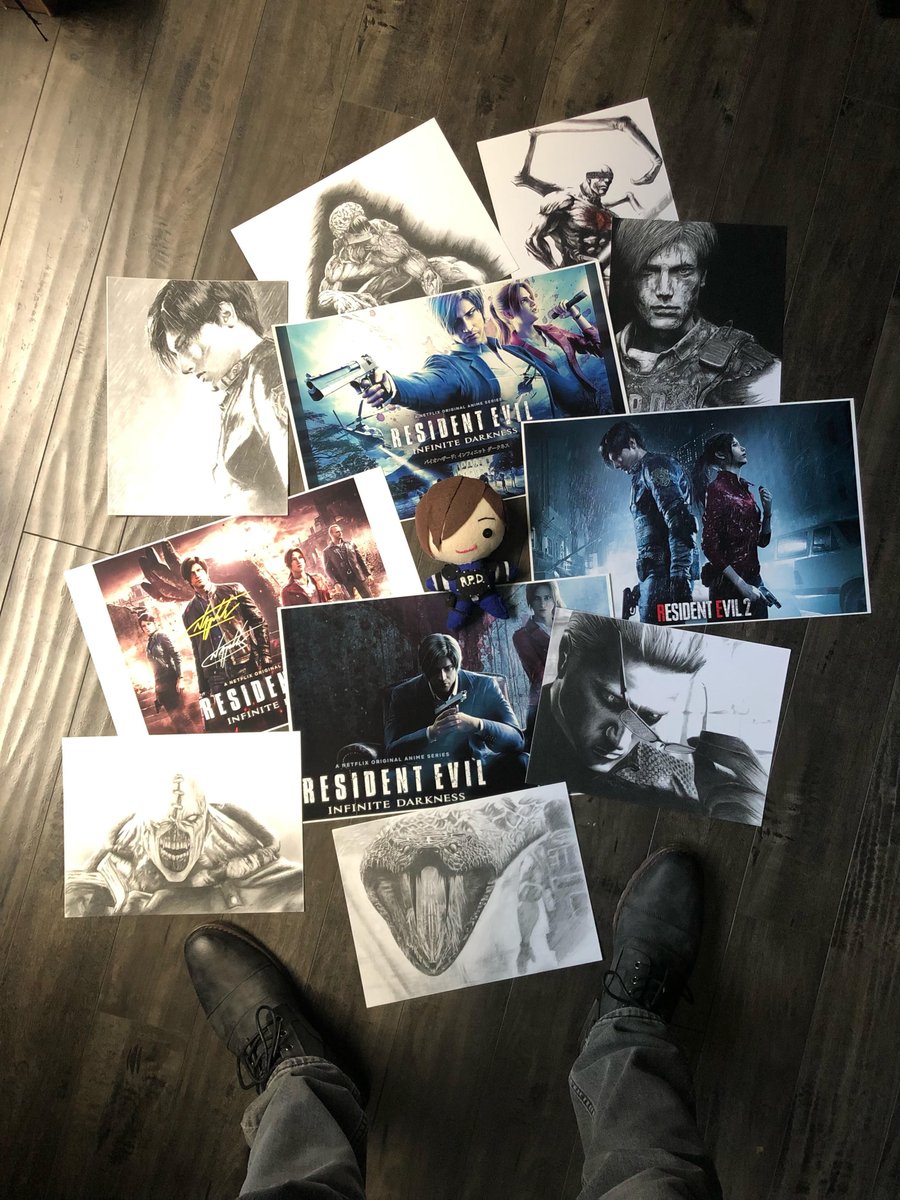 Nik_apostolides's tweet photo. Join @Steph_Panisello &amp; I for our 1st ever #ResidentEvilInfiniteDarkness duo autograph signing LIVE Thurs 7/22 at 1pm PST! Solo signing likely on different date! See you all for fun times, laughs and way too many Oreos! Grab your print/posters in link

https://t.co/FnH66wtHnB https://t.co/BZqz53wa7i