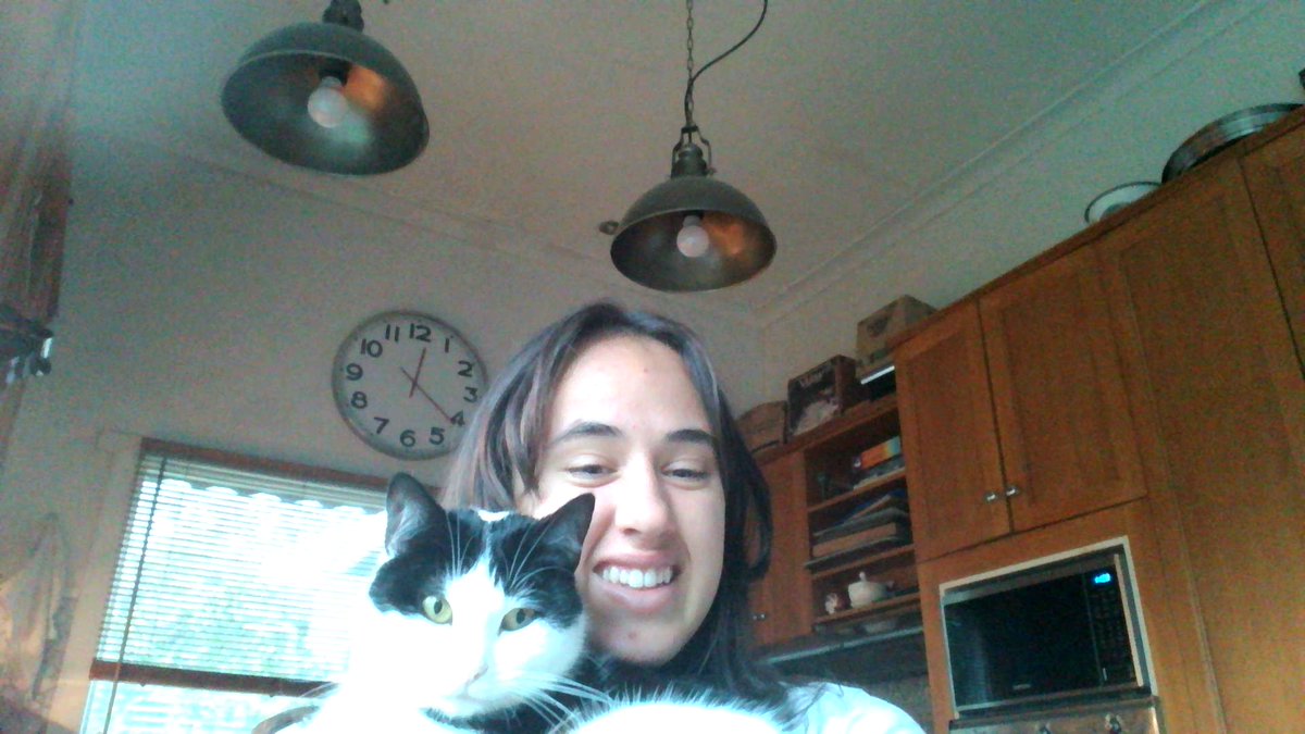 Trinity_kni13's tweet photo. How stoked me and Pinky feel about making a video for the upcoming assignment! #alm102 https://t.co/dOgqsN8wmC