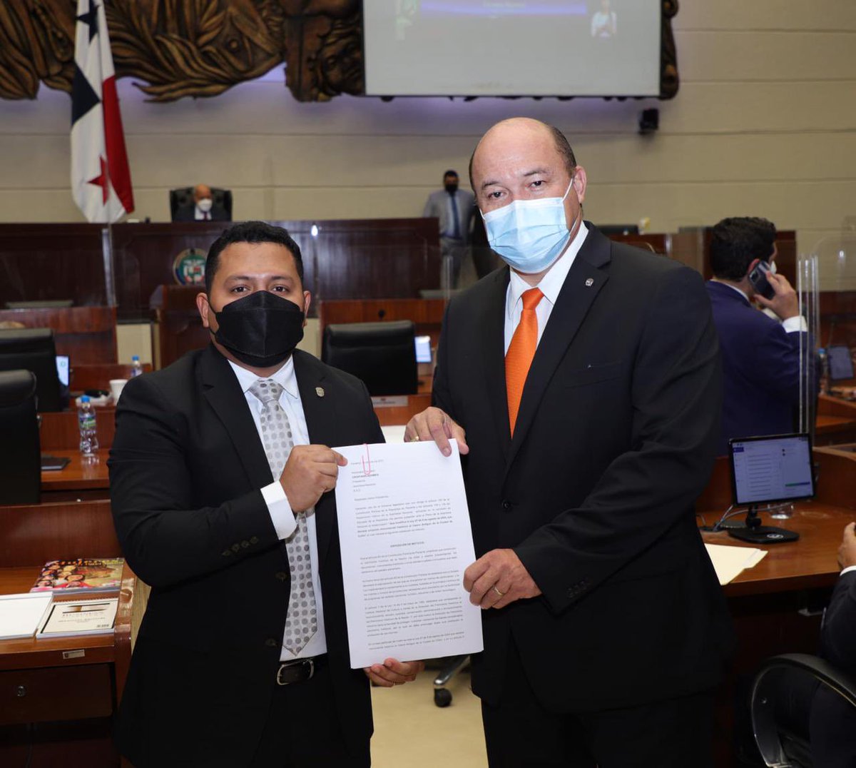 asambleapa's tweet photo. Un anteproyecto de ley que modifica la ley 47 del 8 de agosto de 2002, que declara conjunto monumental histórico el Casco Antiguo de la ciudad de Colón, fue presentado por el diputado @ptorresc3 https://t.co/Q5st8J9TGj