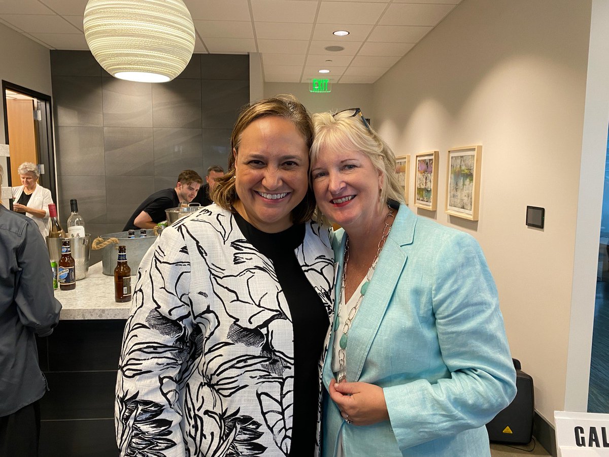 <a href="/WomenTnFuture/">Women for Tennessee's Future (WTF)</a> hosted another wonderful event! Former Sen. <a href="/HeidiHeitkamp/">Heidi Heitkamp</a> stole the show with a moving speech about just simply doing the right thing! #RunAnaRun #ElectWTFWomen <a href="/RoseHillFlowers/">Rose Hill Flowers</a>