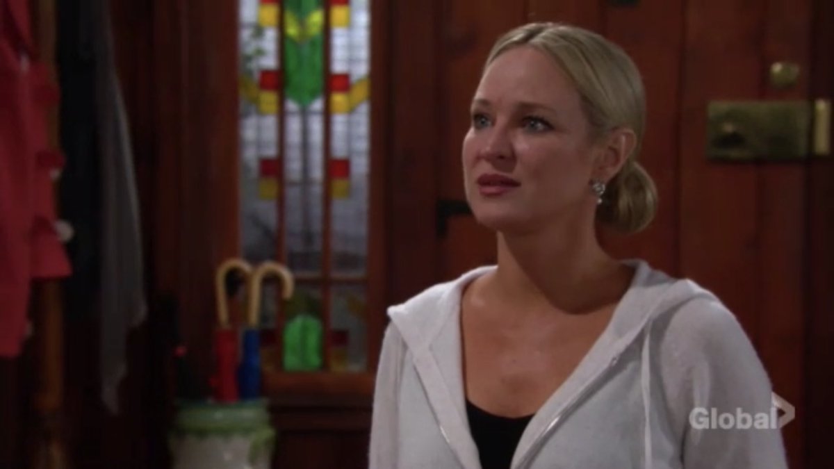 Queen <a href="/sharonlcase/">sharon case</a>