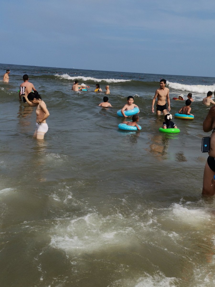 MHExportCN's tweet image. Qinhuangdao seaside in summer.