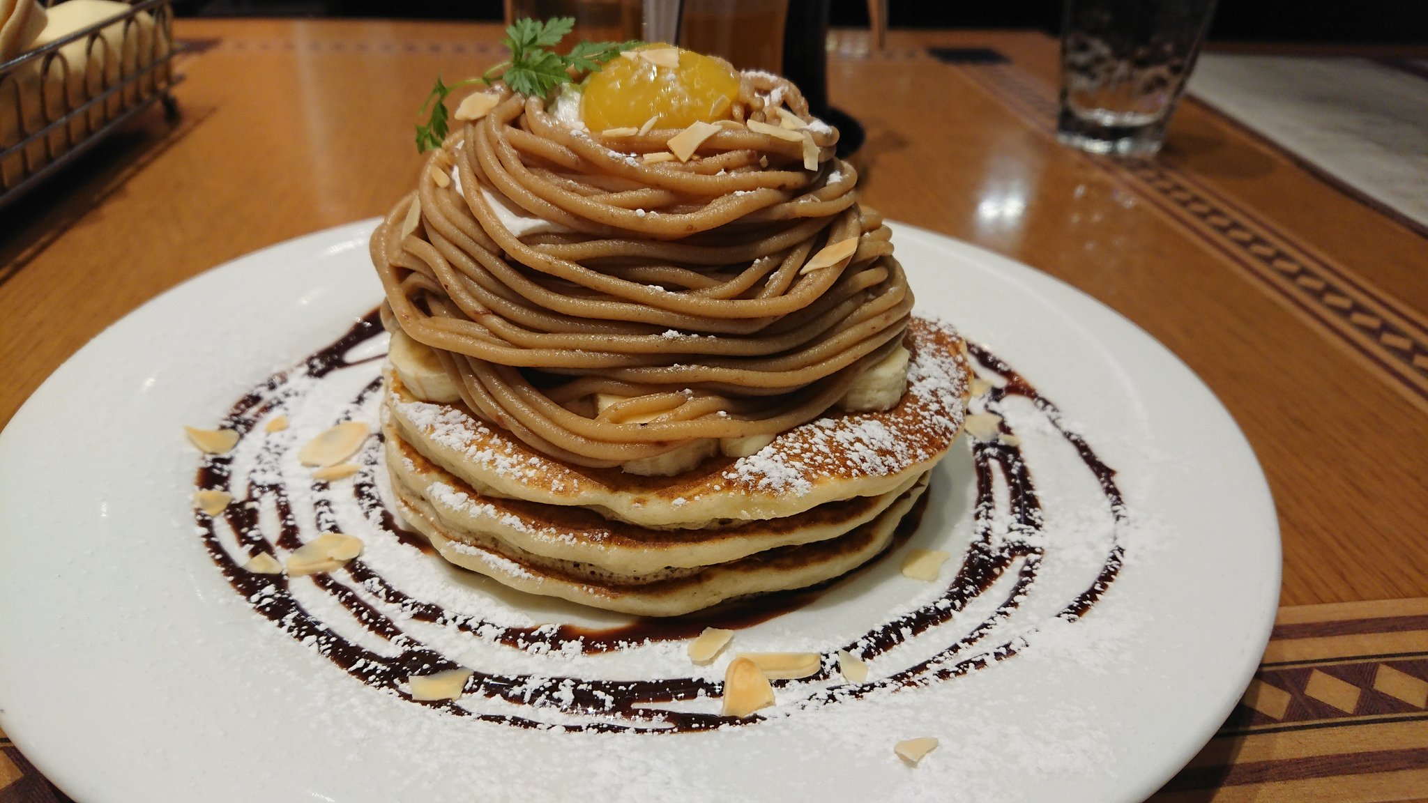 しょぼ イタリアンとパンケーキのお店 ペッシェドーロ だお パンケーキ食べ放題 ゴクリ なんという罪なサービスだお ゴクリ これは挑戦するべきかお ゴクリ W ゴクリ イオンモール幕張新都心 T Co Elkcxjvuo0