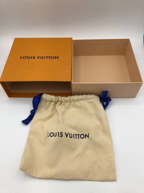 lets spana on X: Our job is to close the distance between Louis Vuitton  Packaging & Lee 's clothing from Alex 's packaging You work on the  quality of your products &