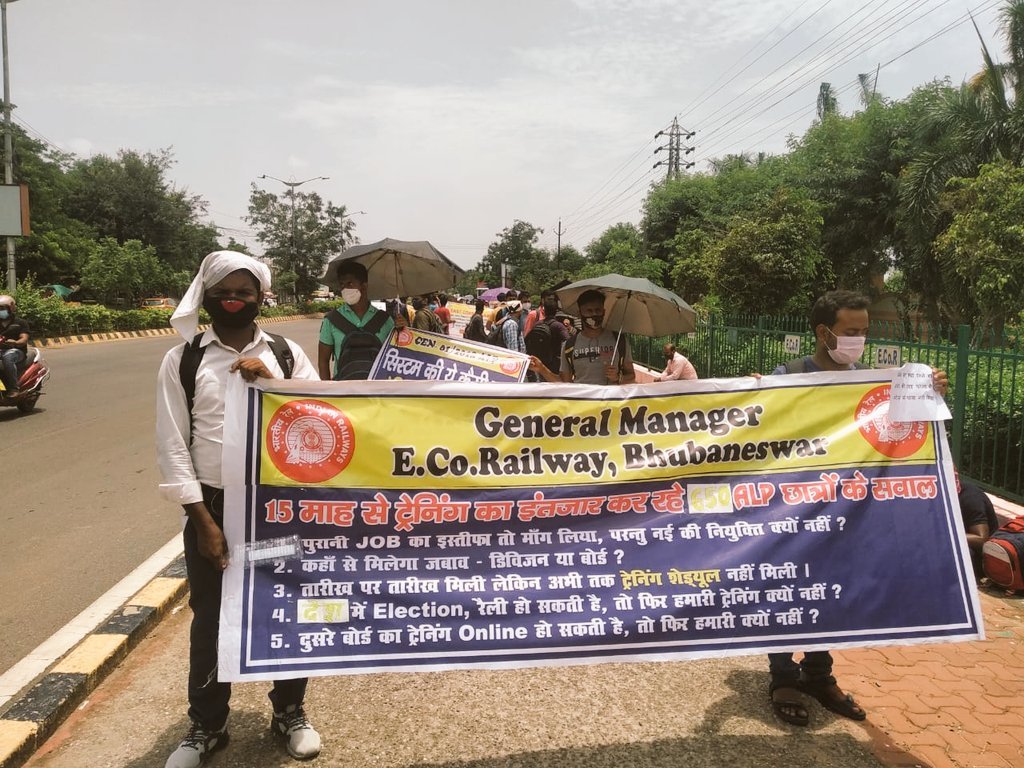 BapiSaradar5's tweet photo. #Justice4ECoR_SC_ST_ALP
@narendramodi

@PMOIndia

@AshwiniVaishnaw

@SpokespersonIR

@RailMinIndia

@khansirpatna

@EastCoastRail
 
Sir,We have been looking forward to our training since March last year. Many SC / ST candidates have not yet started their training in ECor https://t.co/0aoSVJPgB1