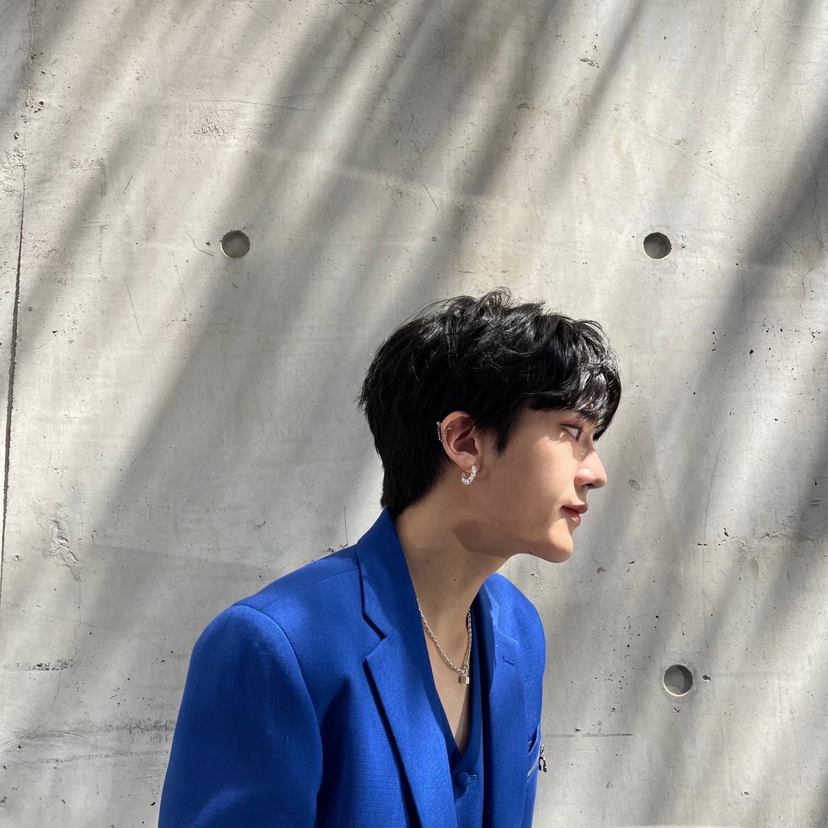 [#OX]

🌞
오늘 하루도 활기차게 시작하기 !
이따가 또 올게여 호

#OMEGA_X #오메가엑스 #정훈