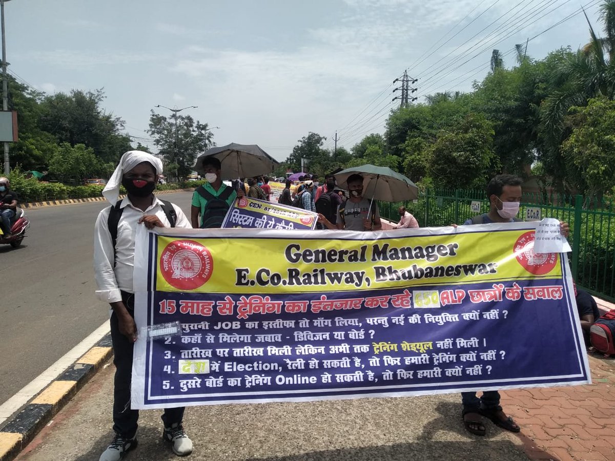 BapiSaradar5's tweet photo. #Justice4ECoR_SC_ST_ALP 
@DRMSambalpur
@EastCoastRail
@EcorPersonnel
@blbairwa 
@jyotsnadevi33 
@PMOIndia
After we got confirmation by SBP division as well as MDTC .Why you cancelled 9.7.21 Trg batch?
We are now completely frastrated.
Please start our training as soon possible. https://t.co/NHaT6N6vWl